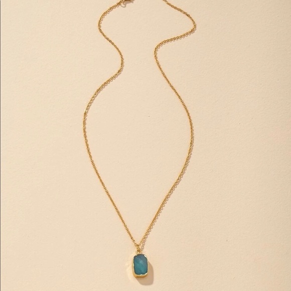 🚫Sold Out🚫Jackson Raw Turquoise Stone Necklace - Picture 4 of 5